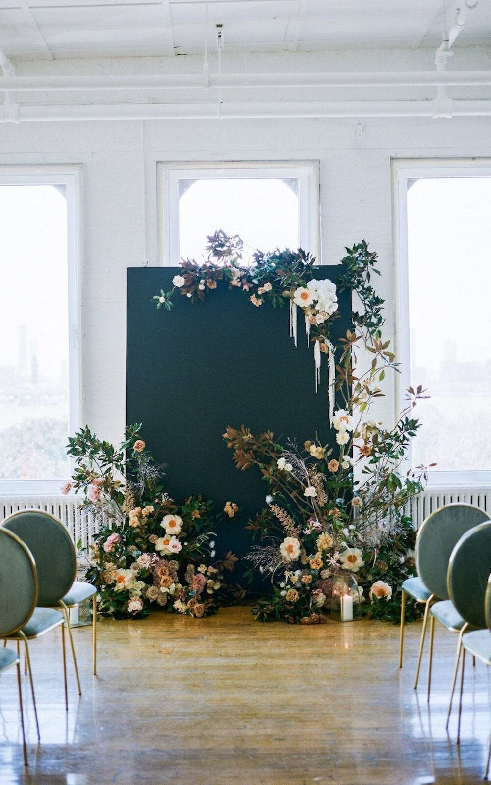 emerald gold wedding backdrop