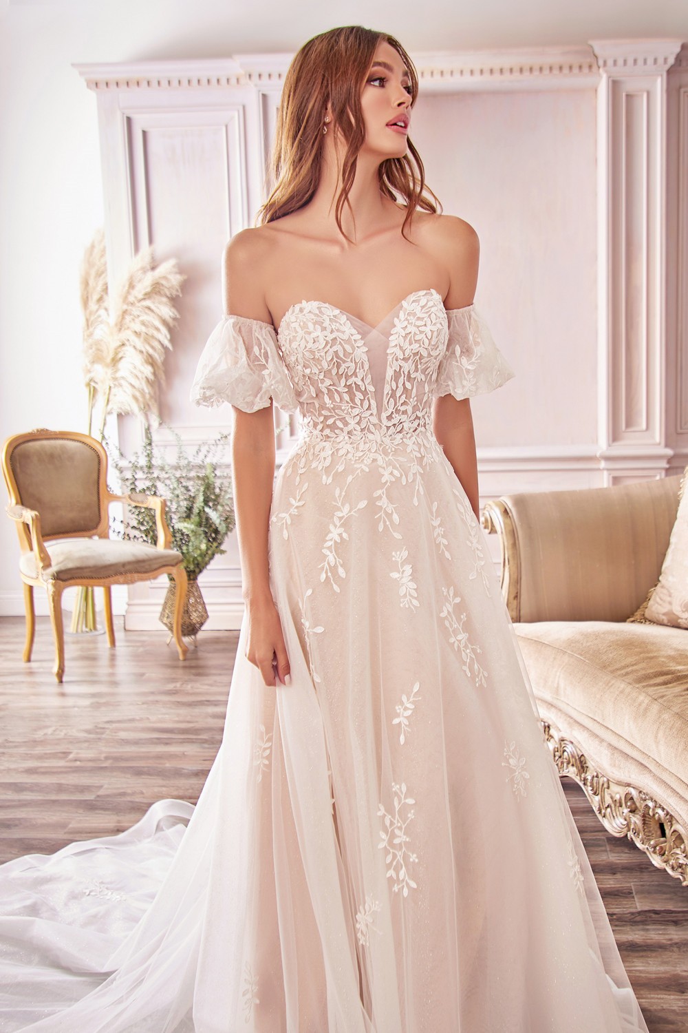 appliqued leaf motif A-line wedding dress with detachable puff sleeves