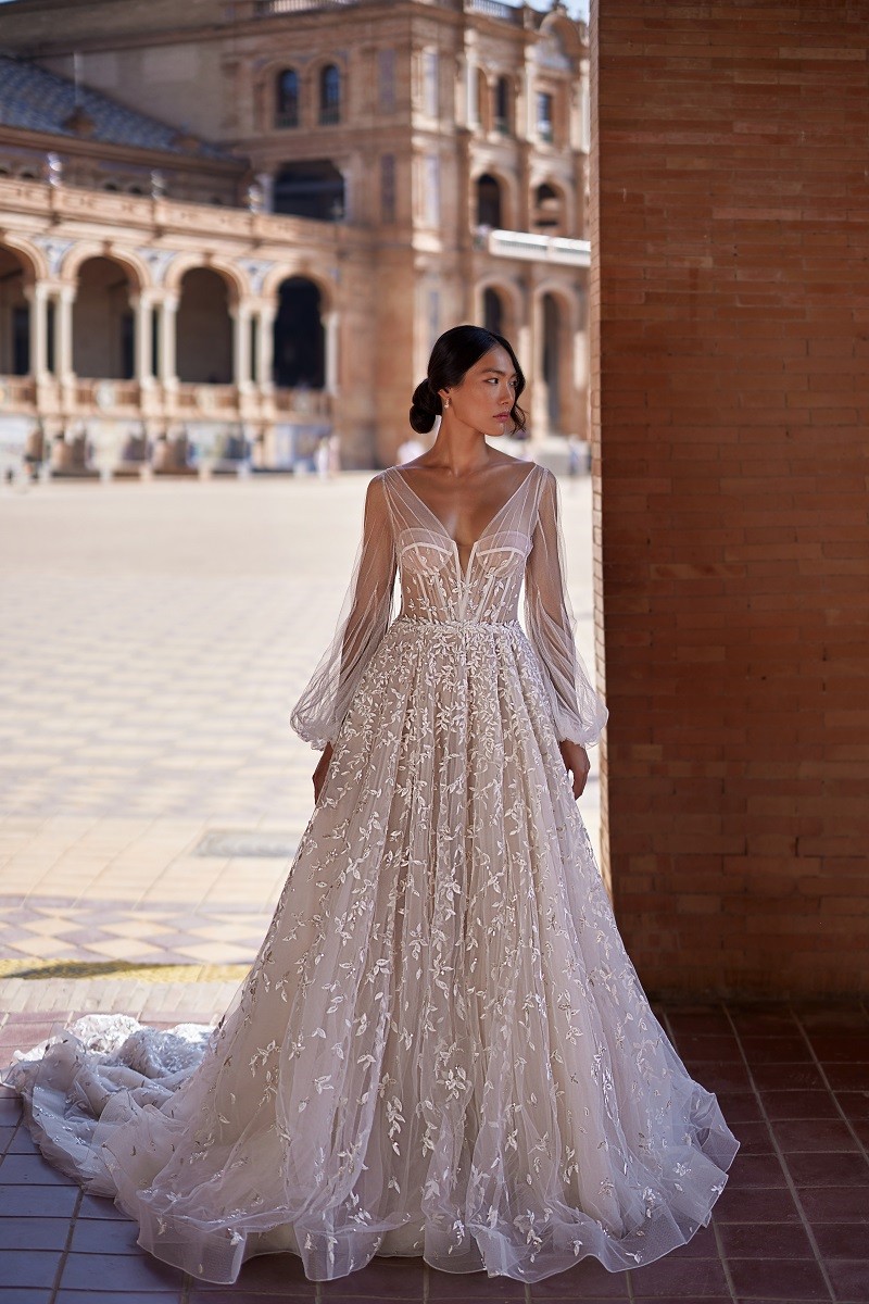 long sleeves lace wedding dress julievino emma 2404