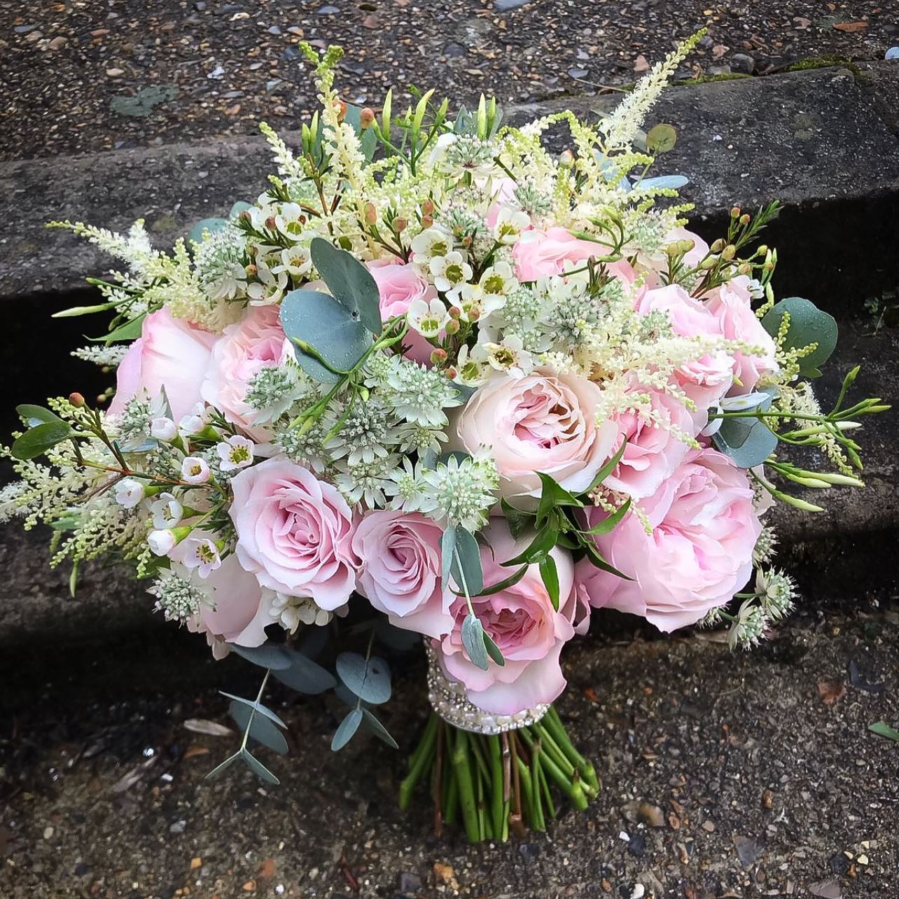 rustic pink peony and roses wedding bouqet via seventhheavenevents