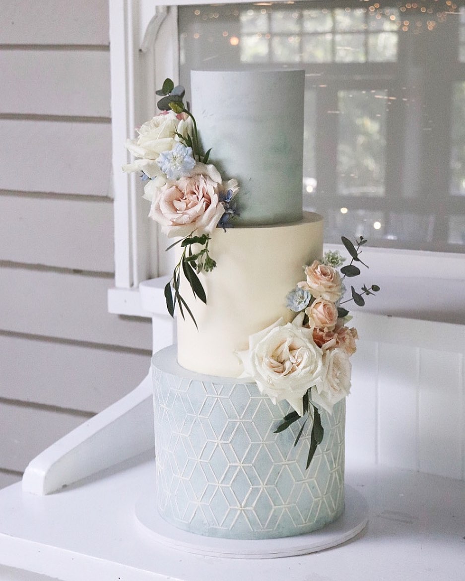 elegant light blue modern wedding cake with roses via milkandhoney.cakecreative