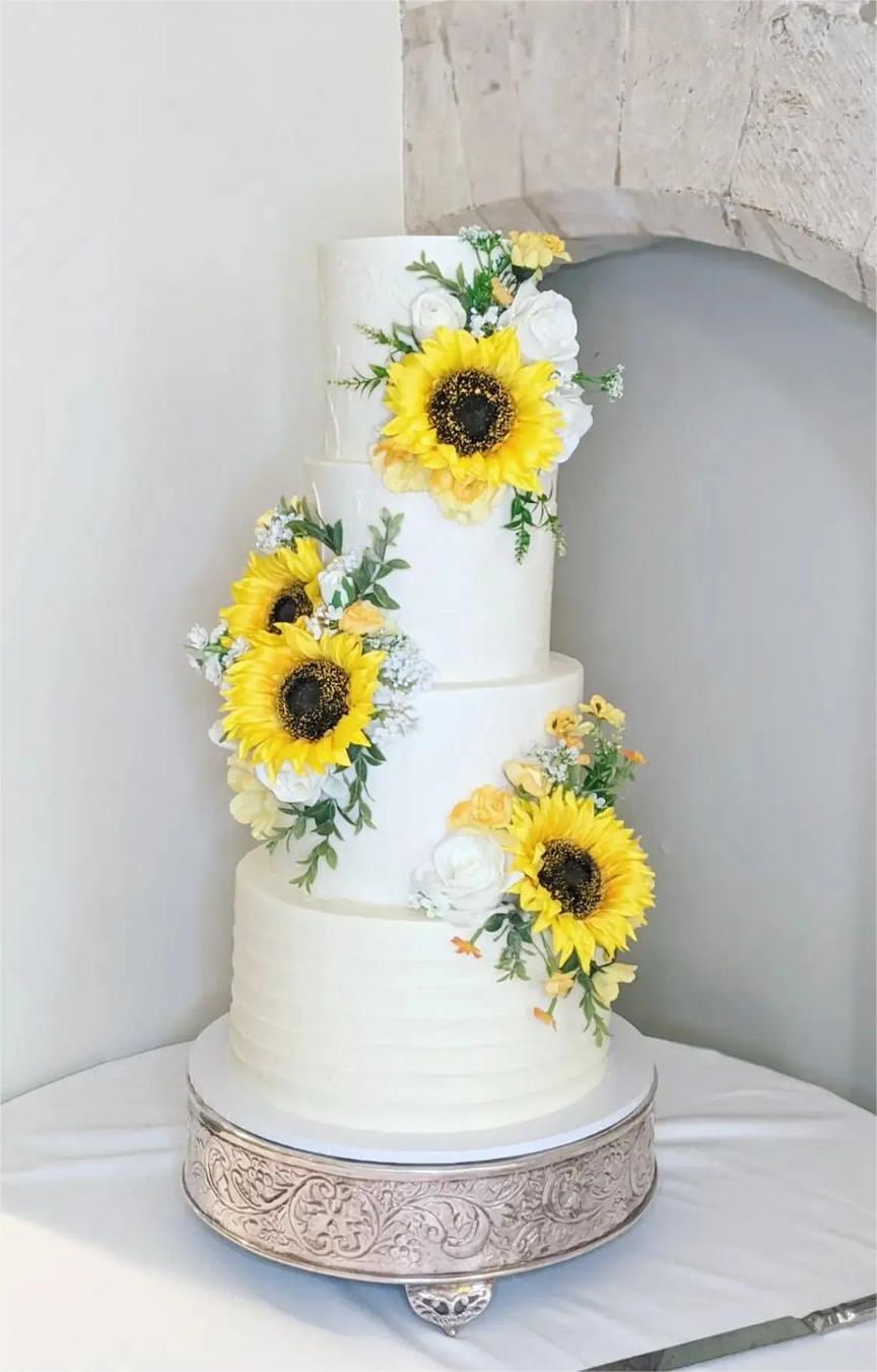 elegant sunflower wedding cake babycakes.guildford