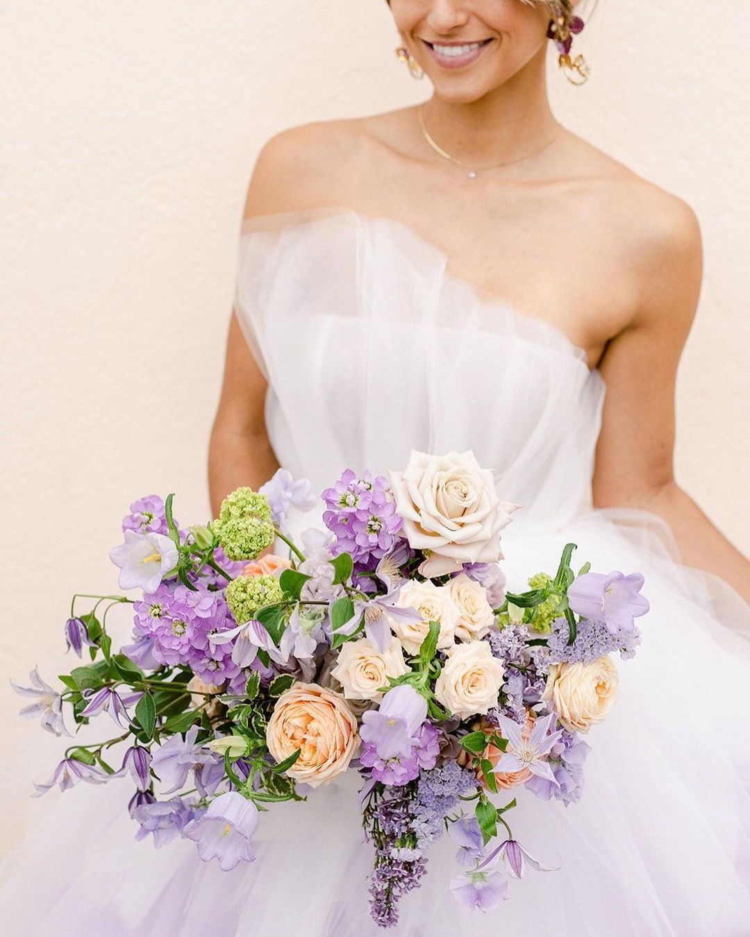 lavender and peach spring wedding bouquet