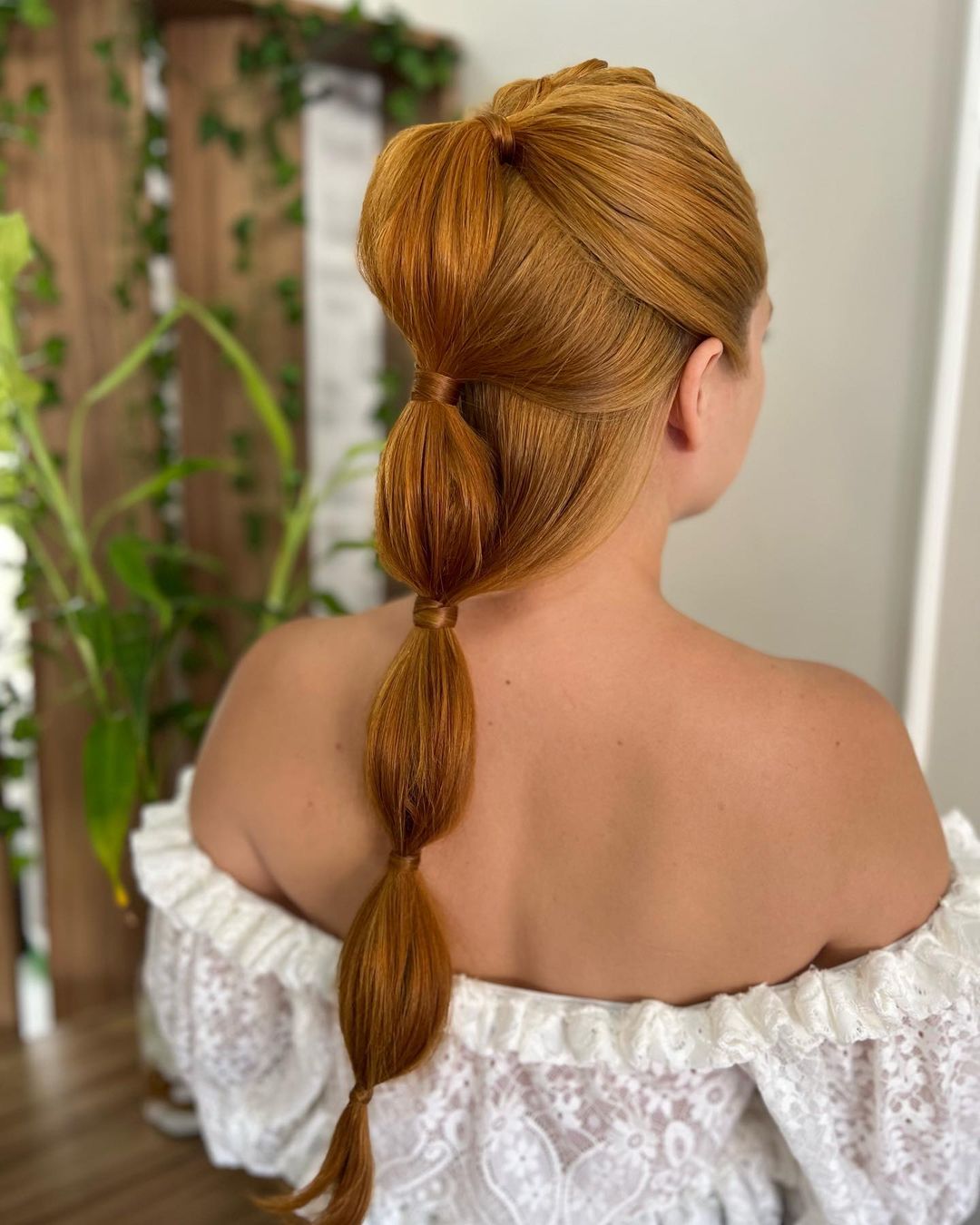 high ponytail hairstyle via geizaresendepenteados