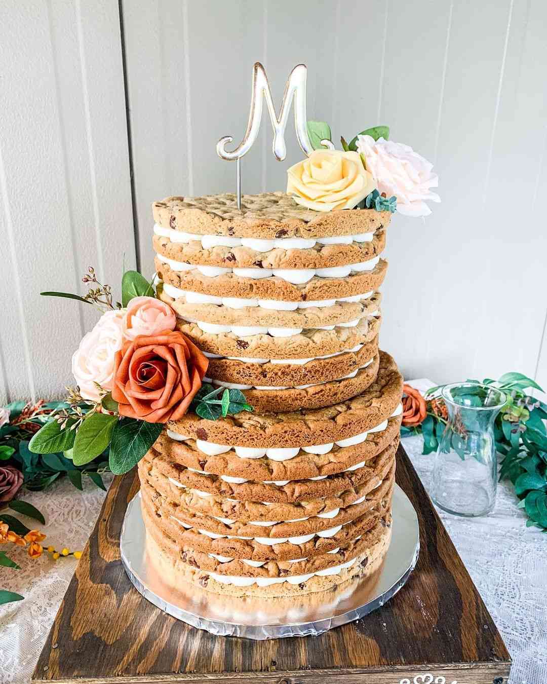 simple cookies wedding cake fall wedding