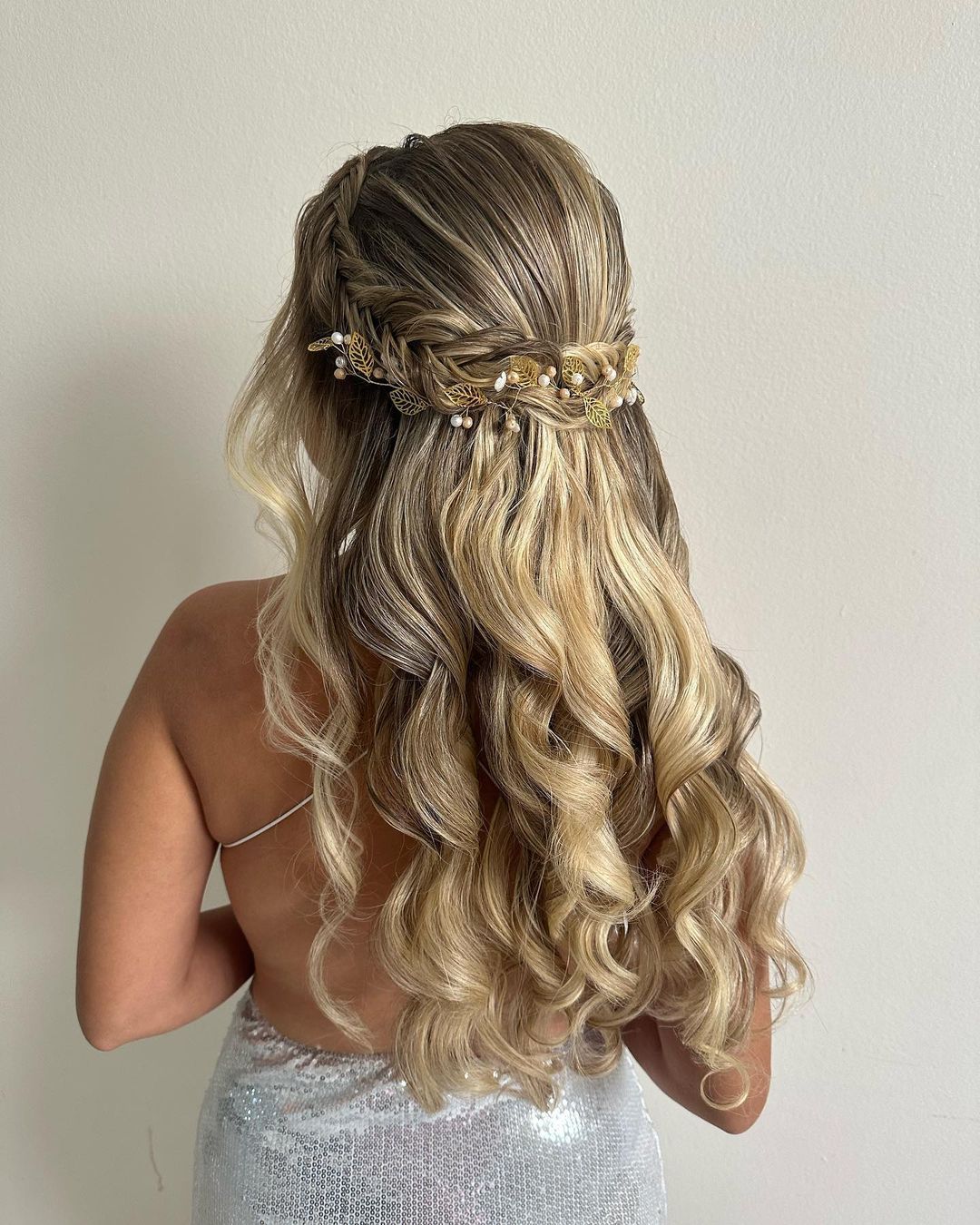 braided crown half up half down bridesmaid hairstyle via penteadosfernandaguimaraes