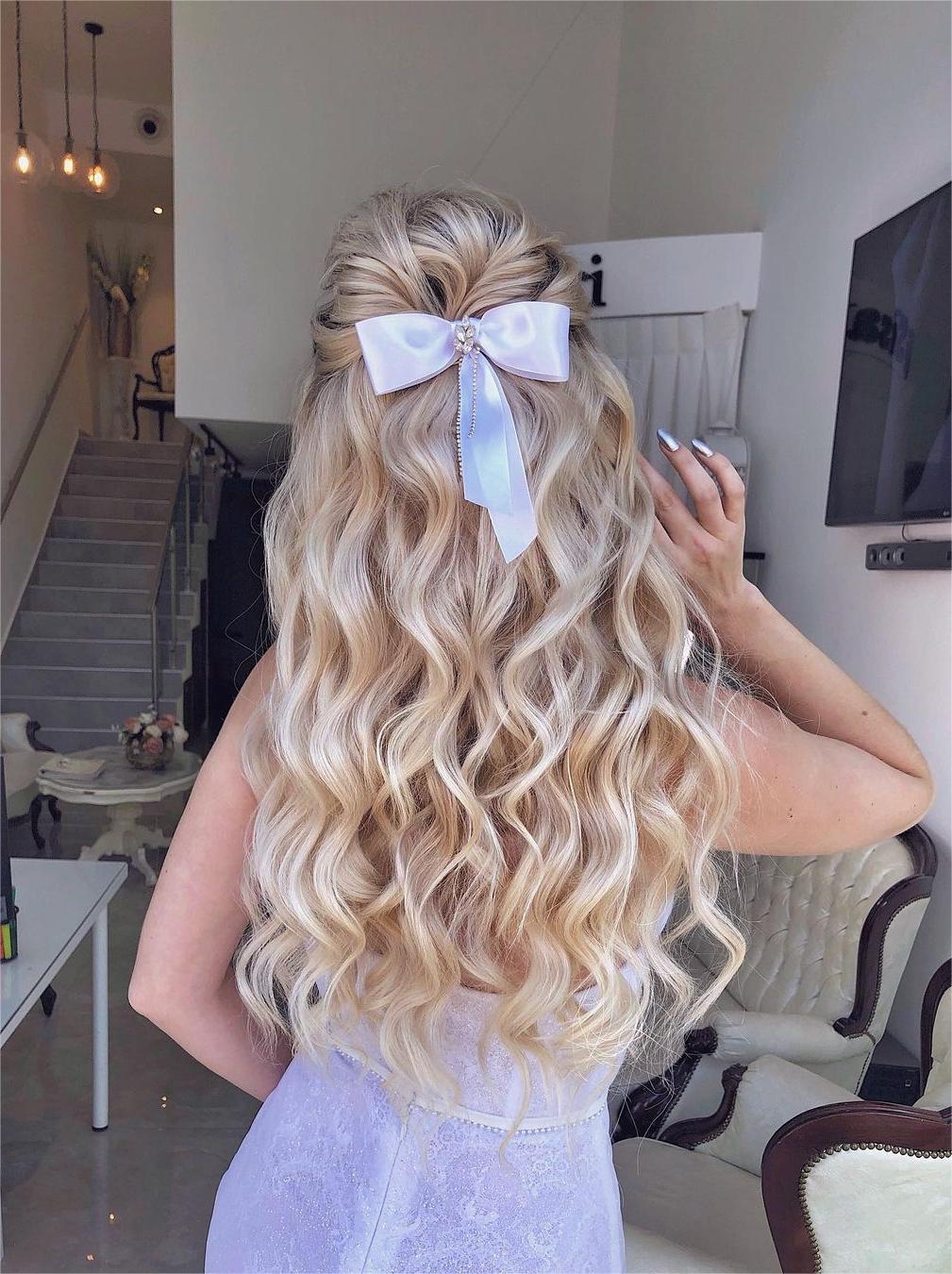 cute half up do birthday hairstyle via zhanna_syniavska