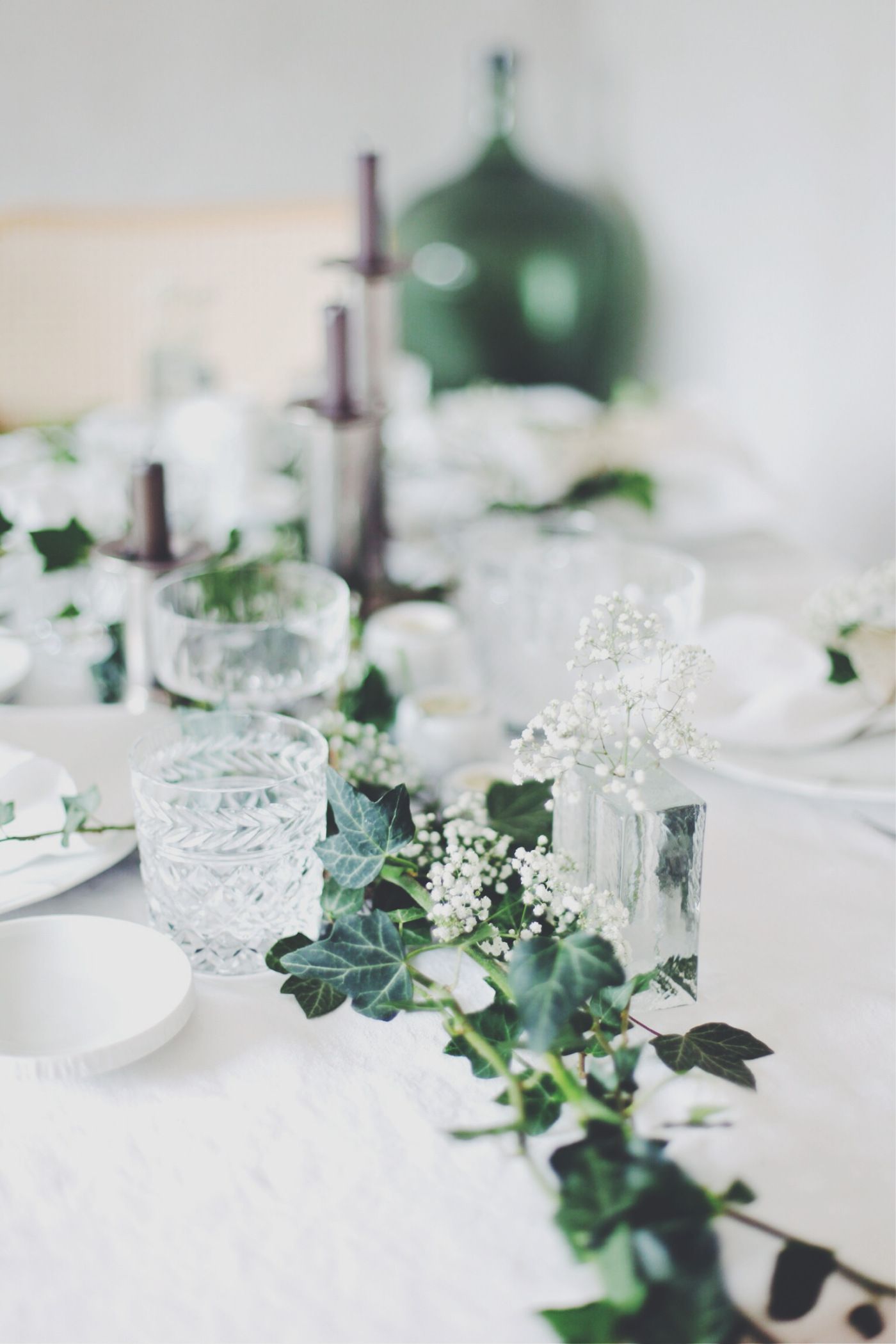 Green Ivy wedding table runner centerpiece