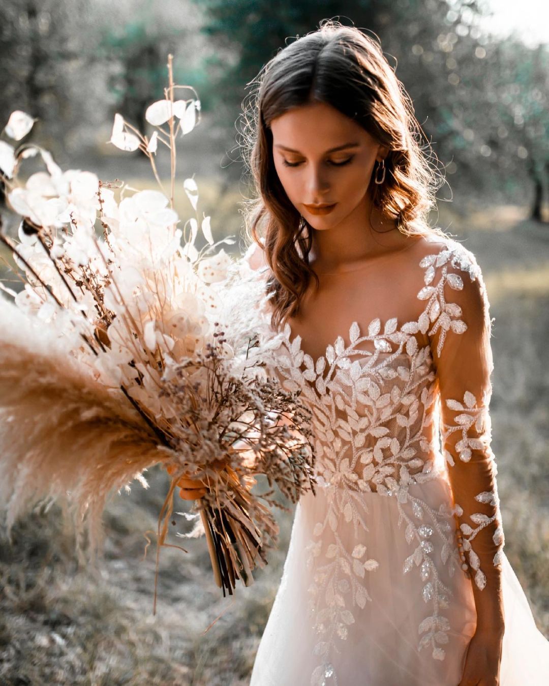 dried flower wedding bouquet via flowersliving