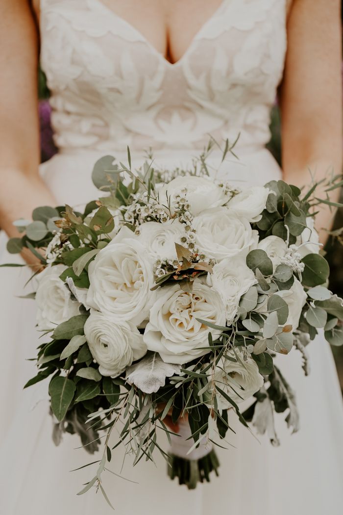 simple white roses wedding bouquet