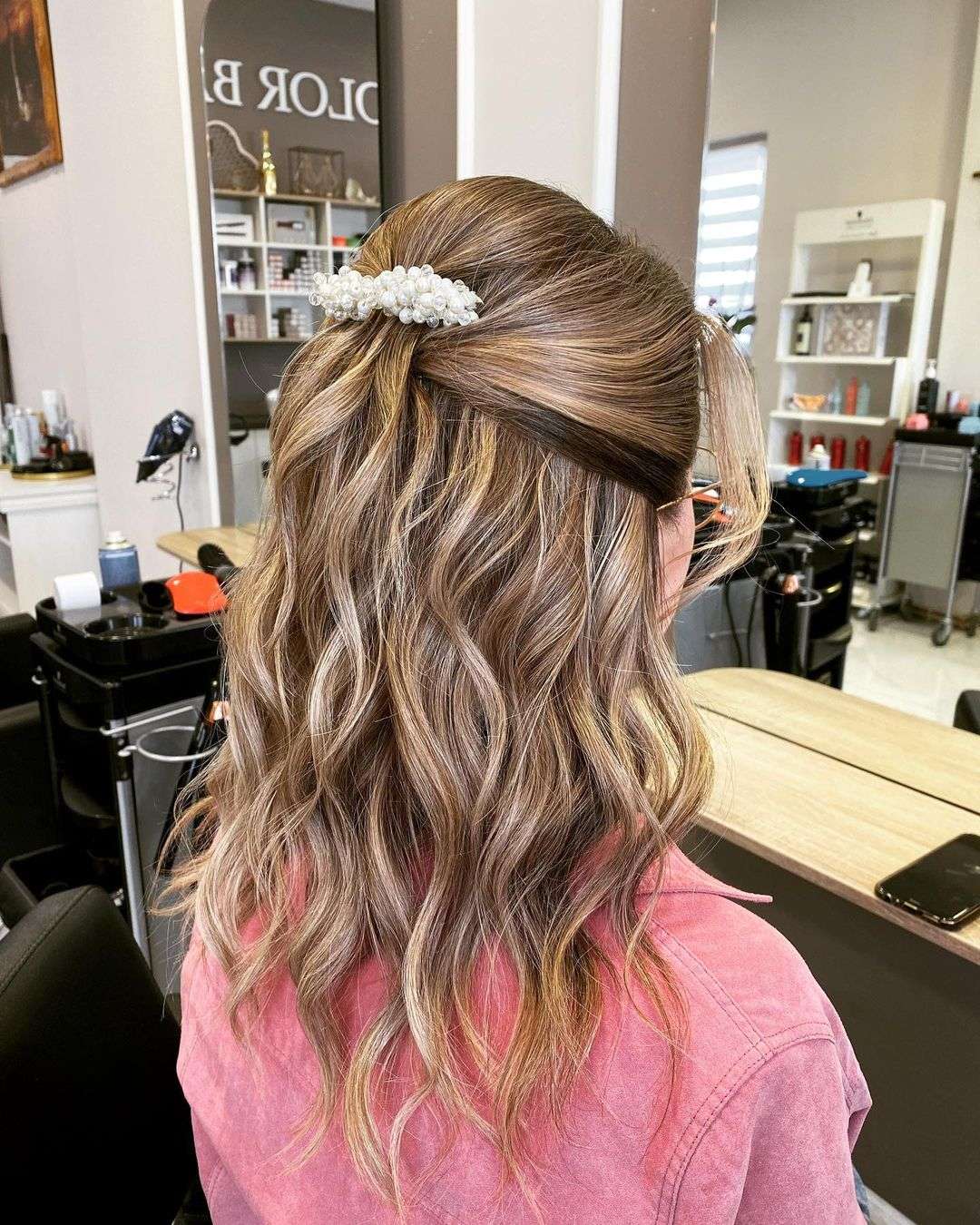 messy wavy half down hairstyles for medium length prom hair via frizerskisalon_nina